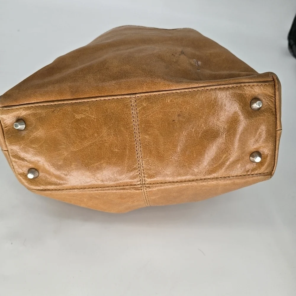Hobo leather slouchy saddle shoulder bag boho